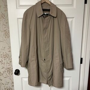 London Fog Tan Classic Trench Coat Overcoat L Regular Full Length